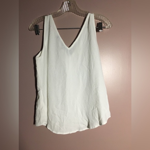 Fancyinn Tank - NWT - Picture 2 of 3